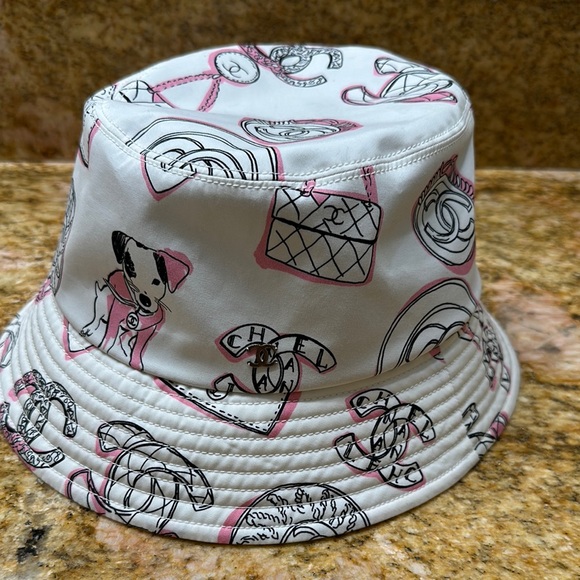 CHANEL White and Pink Graphic Bucket Hat - Picture 1 of 7